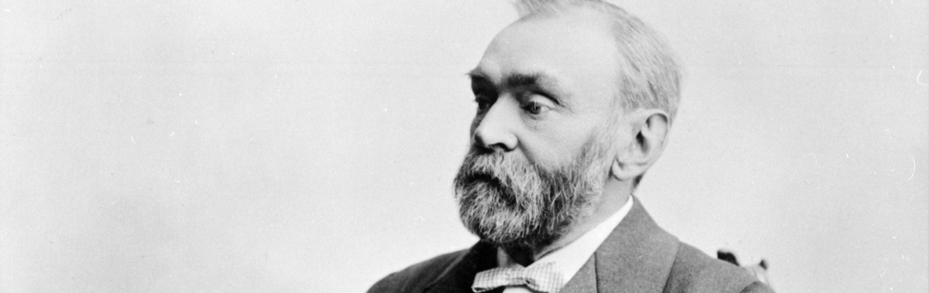No description found for the image alfred-nobel